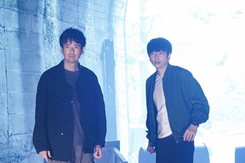 .
＼#増田貴久 クランクイン／

兄貴(#唐沢寿明)とのアクションシーンで
2年ぶりとは思えない息の合った演技

「唐沢さんは『お前また体を絞ったな』と気づい...