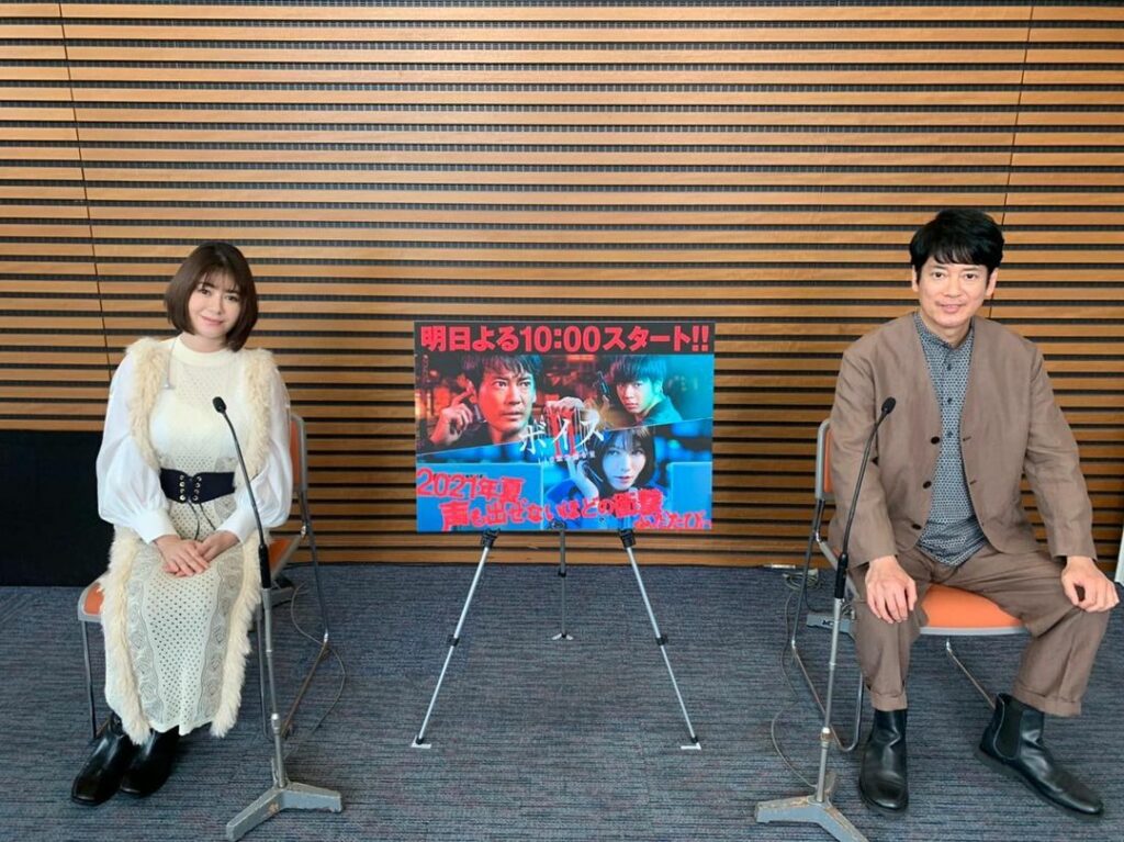 .
＼#ボイス2 明日よる10時スタート／

こちらの写真は、
本日の『#スッキリ』
リモート出演時のオフショット
(唐沢さんの現場マネージャーさんから提供)
...