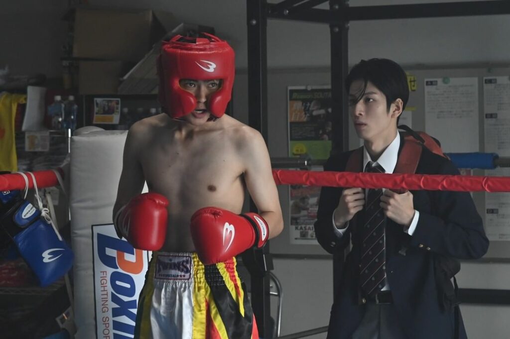 森戸朋也役 #長谷川慎 さん @makoto.hasegawa.official のインスタライブは30分後の22時からですよ
23:40からは #顔だけ先生 ...