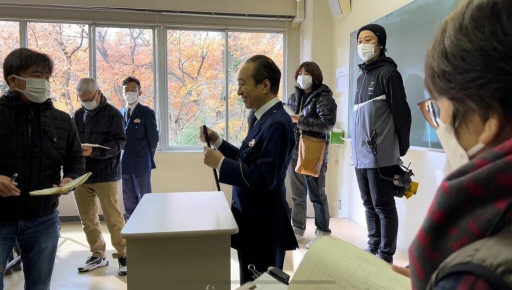 警察学校の教官な #春さん
リハーサル中
教官の制服姿もかっこいいです

#緊急取調室
#キントリ
#小日向文世
#2022年1月3日よる9時...