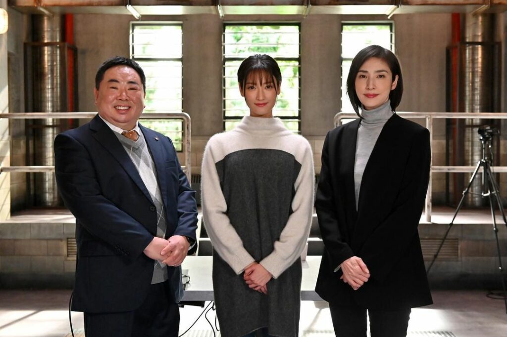 情報解禁
新春ドラマスペシャル
#緊急取調室 に
#菜々緒 さんが出演

謎の家政婦 #松原しおり 役として
登場します
さらに…
ドラマで初めてダンスも披露
...