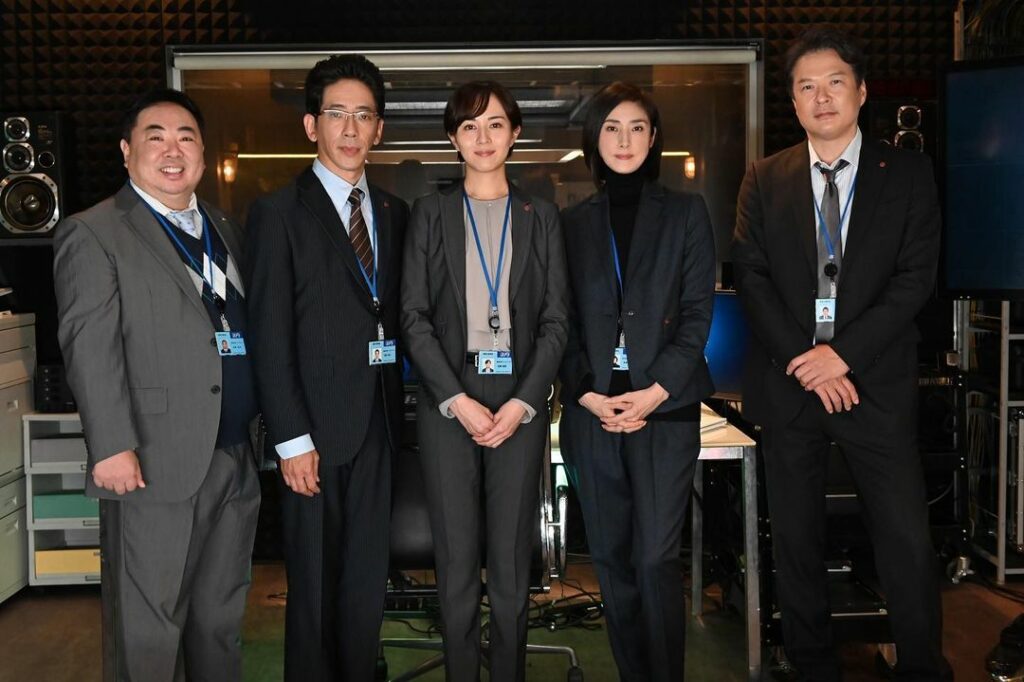 #比嘉愛未 さん& #野間口徹 さん
#キントリ  に緊急臨時加入が決定

捜査一課の刑事役
#生駒亜美（比嘉愛未）
#酒井寅三（野間口徹）です

キントリどん...