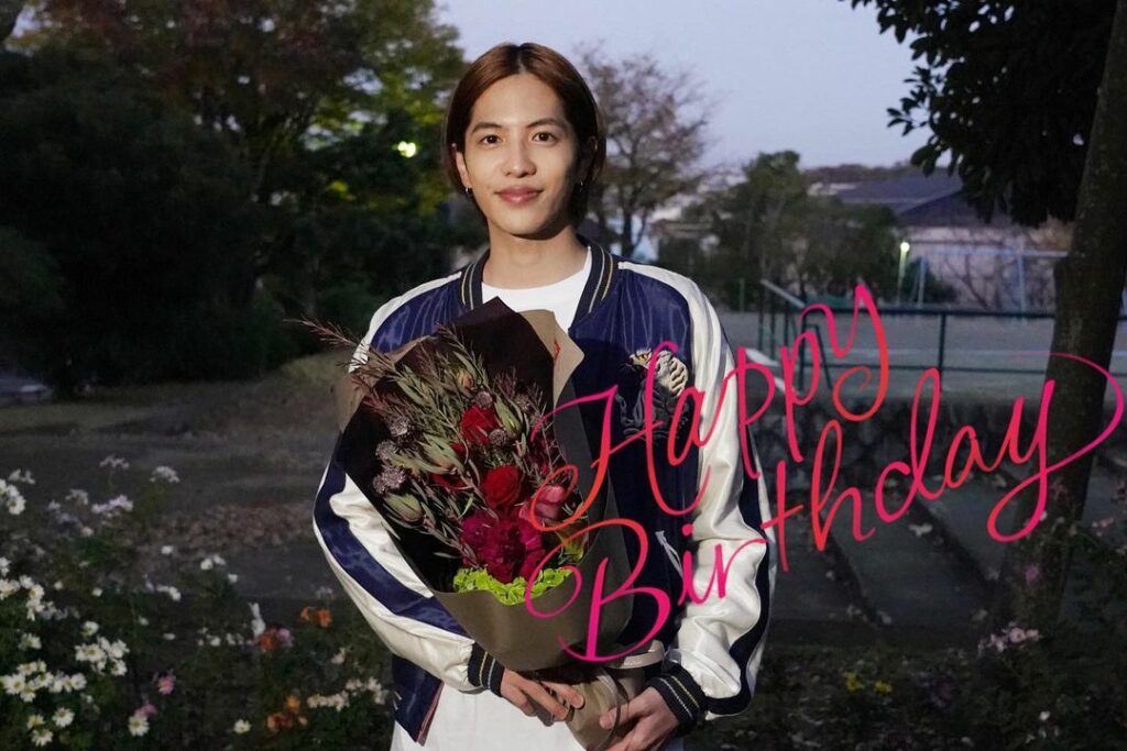 ・
お誕生日
おめでとうございます

3月5日は
#志尊淳 さんのお誕生日
素敵な笑顔をお届けしちゃいます

『極主夫道 ザ・シネマ』は6月公開！
雅の活躍にも...