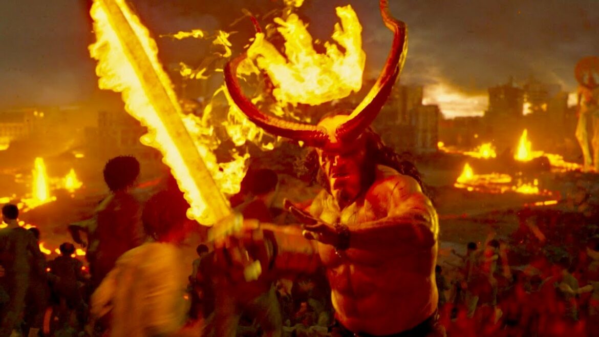 地獄生まれの赤いヒーローvs地獄の軍団とのバトルロイヤル開戦！／映画『ヘルボーイ』予告編
