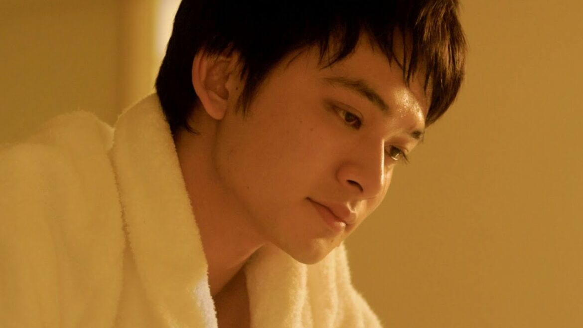 北村匠海、黒島結菜に絞り出すように出した「全部好き…。」マカロニえんぴつが主題歌／映画『明け方の若者たち』予告編