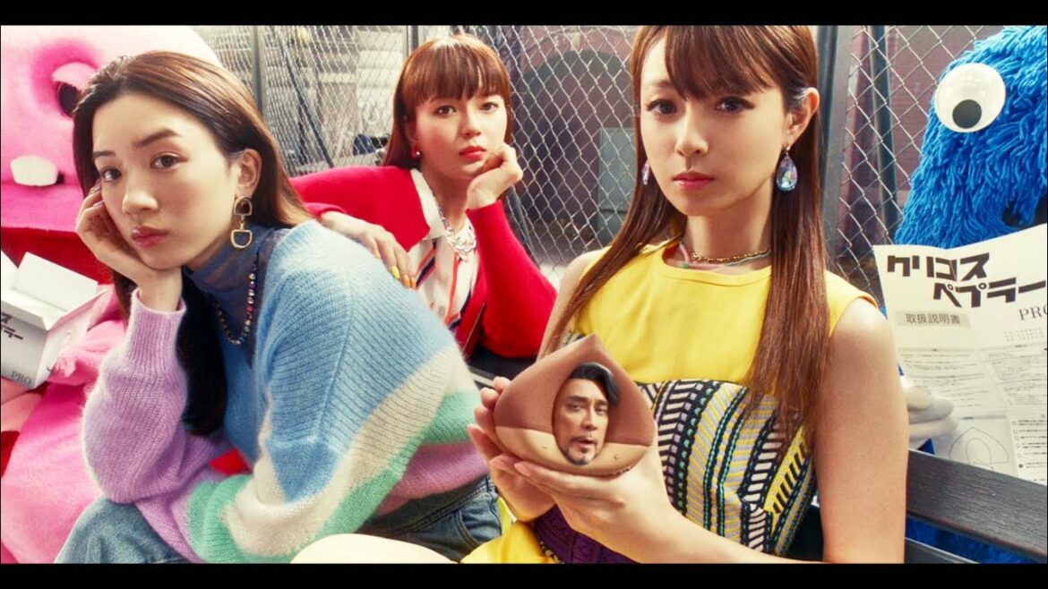 深田恭子、多部未華子、永野芽郁が栗型クリス・ペプラーのイケボにうっとり/UQ mobile CM 深田恭子、多部未華子、永野芽郁が栗型クリス・ペプラーのイケボにうっとり/UQ mobile CM