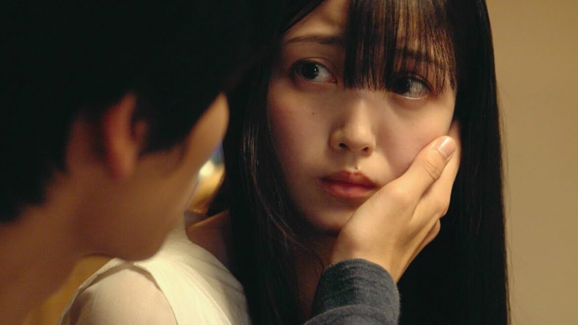 乃木坂46久保史緒里、ウブでピュアな幽霊役で初主演！萩原利久共演／映画『左様なら今晩は』予告編