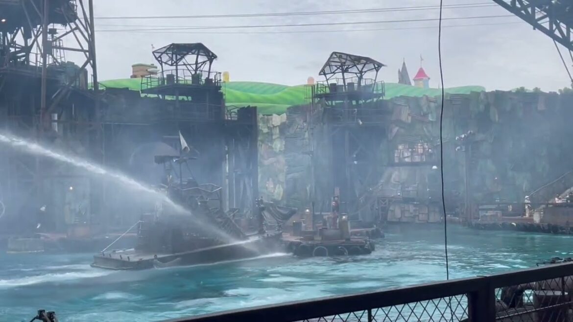 【USJ】ウォーターワールド in ユニバーサル・スタジオ・ジャパン　2022年10月8日　13時45分