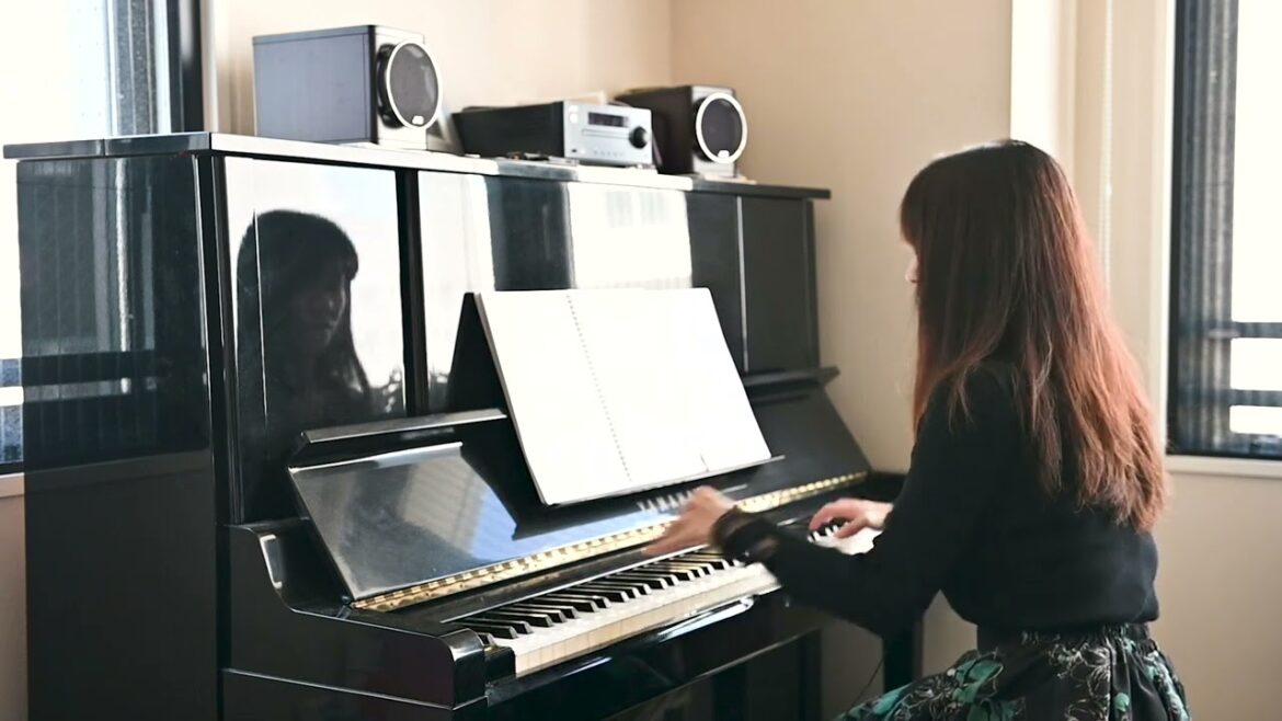 『霊媒探偵・城塚翡翠』　テーマソング　｜　Justin Frieden