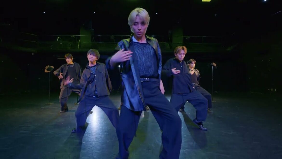 【4K】ONE N' ONLY “QUEEN” Dance Practice Video