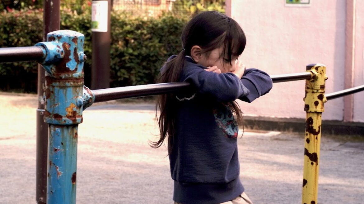 私を産んだことを忘れてください…宗教二世の苦しみから再生へ／映画『ココロのバショ』特報