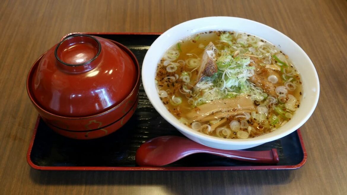 【孤独のグルメ】宮城県石巻市のソースかつ丼とサバだしラーメン / 食堂きかく