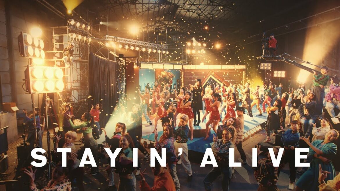 JUJU 『STAYIN' ALIVE』 Music Video