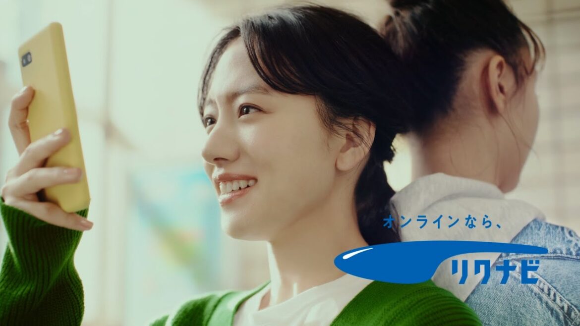 清原果耶「カメラ目線の撮影に緊張した」／リクナビCM＋メイキング＋インタビュー