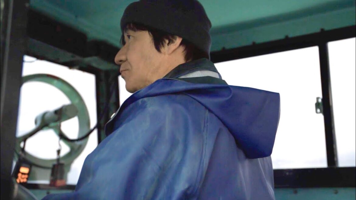 内村光良、漁師として全力で仕事に取り組んだ1日／「麒麟特製 レモンサワー」CM＋インタビュー