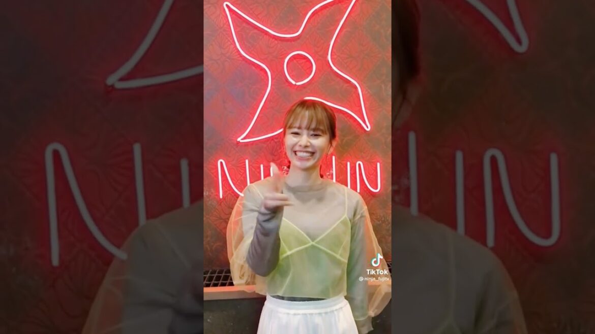 【フジテレビ 木曜日10時ドラマ 忍者に結婚は難しい】月乃雀役 山本舞香#忍者に結婚は難しい #しのびぃず#しのびぃダンス #山本舞香
