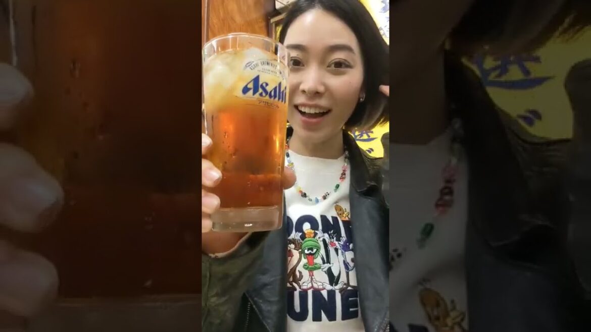 【女ひとり飲み】昭和の定食屋さんで昼飲み🍻