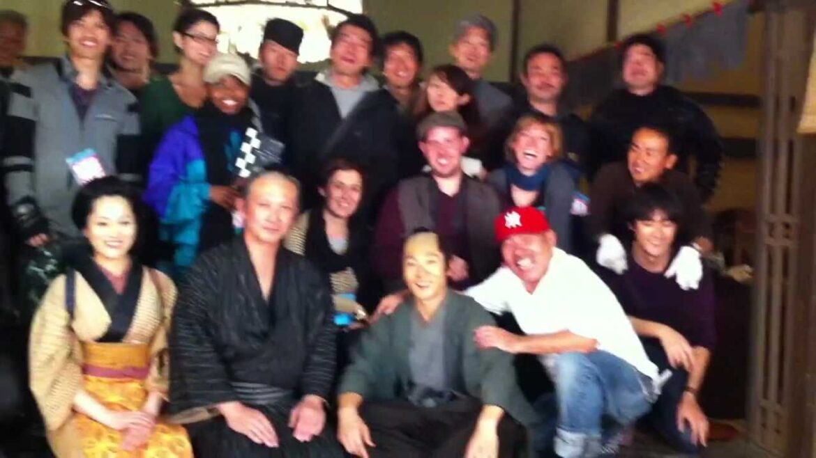 KyotoFilmmakersLab2011 東映チーム、クランクアップ記念撮影風景