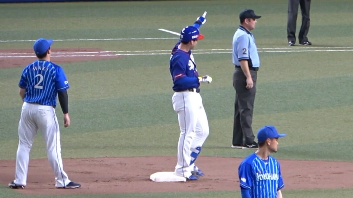 石川昂弥、今永からあわやホームランというフェンス直撃ツーベース！ (2023/07/25)