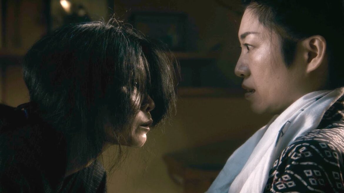 義姉は気を病んでいるふりをしているのかと疑うが…映画『演者』予告編
