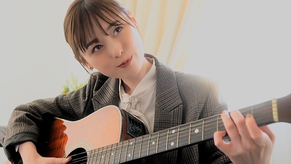 福原遥、控室でギターの練習…心休まるひとときの幸せ／シチズンwicca CM