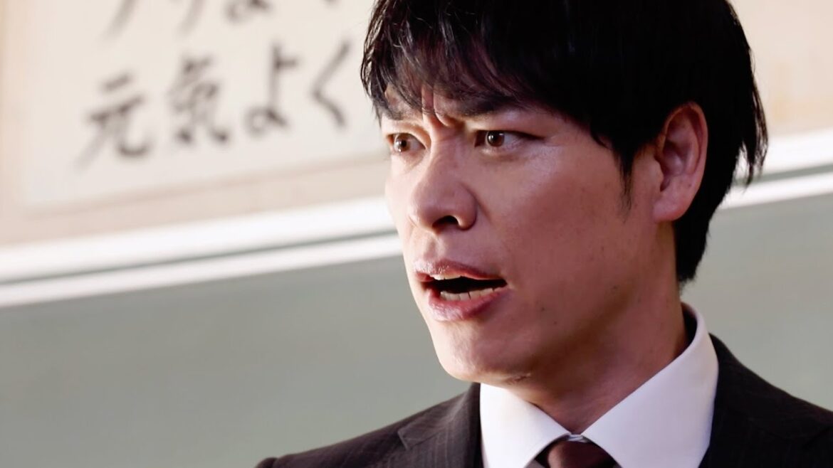 川島明、熱血教師役で3秒の神滑舌！桜田ひよりの呆れツッコミ顔も／はるやま商事 CM＋メイキング