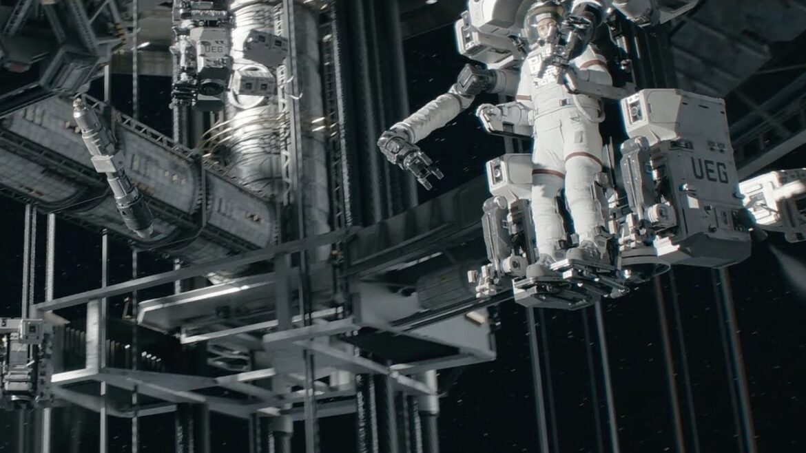 宇宙エレベーター、緻密な映像美は必見！“SF界ノーベル文学賞”ヒューゴー賞受賞作／映画『流転の地球-太陽系脱出計画』特報2