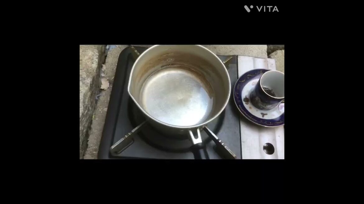 家政夫のミタゾノで紹介されたカプチーノをなんちゃってソロキャンプでぬタゾノが作ってみた(庭)