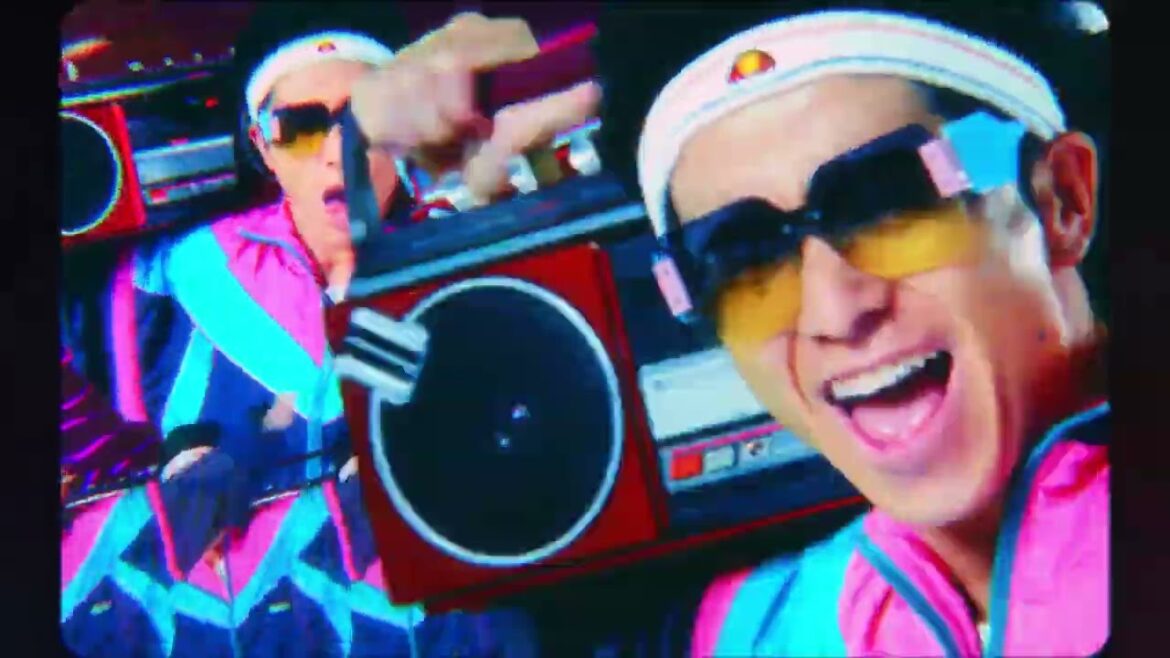 医療脱毛のレジーナクリニックCM「Change ME!」篇 15秒 #26 藤森慎吾 矢作穂香ナレーションVer