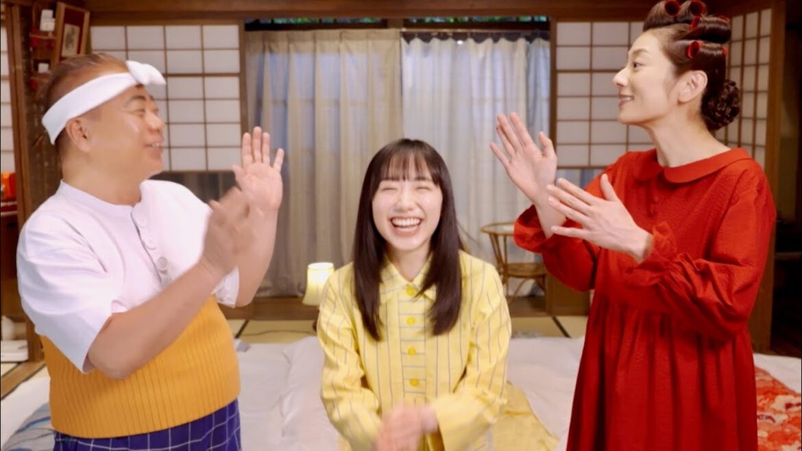 芦田愛菜、可愛いおねだりに出川哲朗&小池栄子が総ツッコミ！20歳の誕生日プレゼントは？ワイモバイルCM＋インタビュー