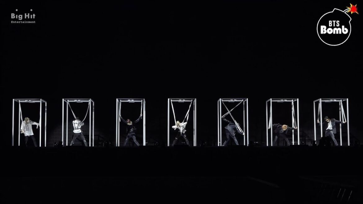 [BANGTAN BOMB] 'FAKE LOVE' Special Stage (BTS focus) @2019 GDA - BTS (방탄소년단)