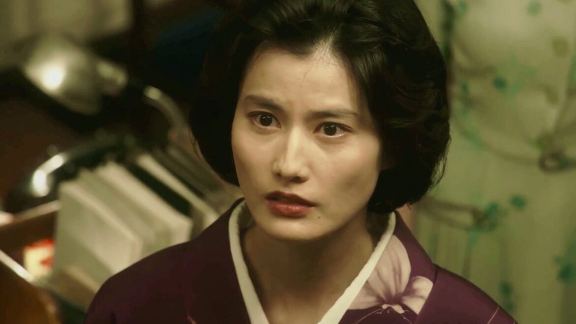 森田剛、戦没者を弔う儀式で全国民に語りかける声が心を打つ／映画『劇場版 アナウンサーたちの戦争』本編映像