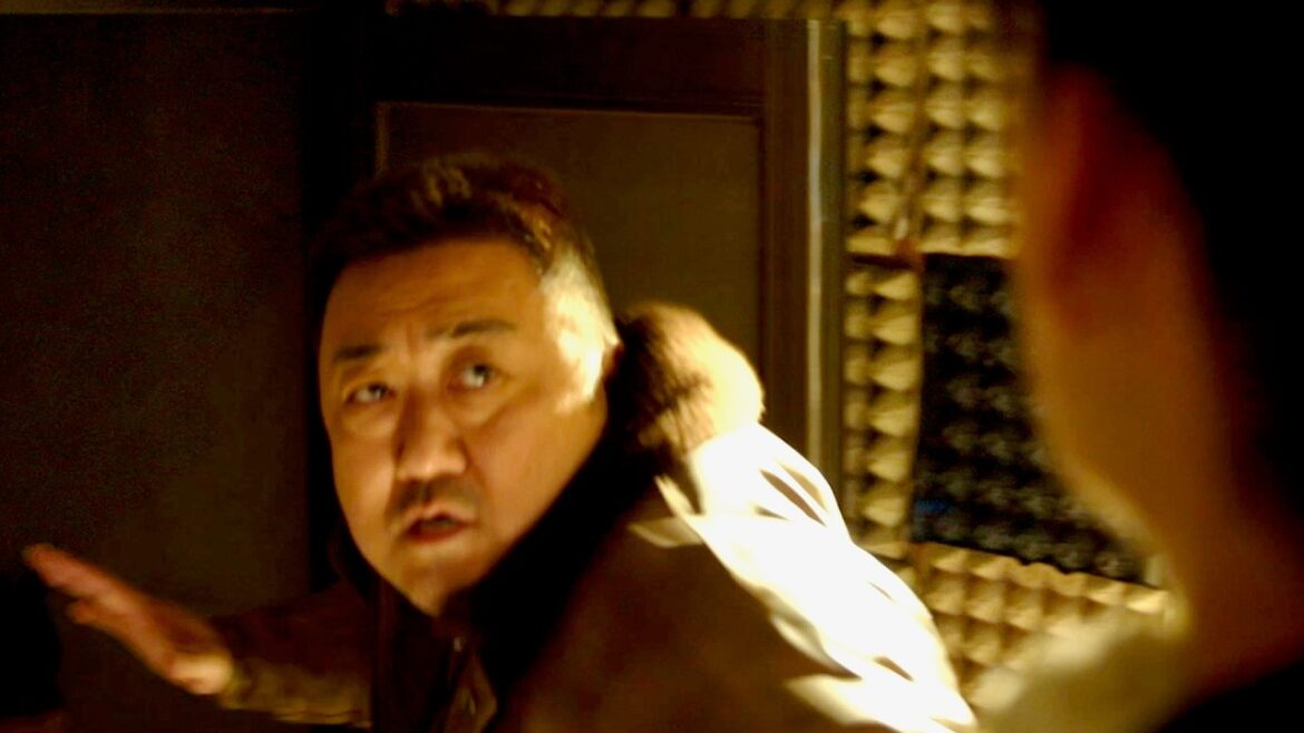 マ・ドンソク、ビンタと拳でIT犯罪に殴り込み！映画『犯罪都市 PUNISHMENT』特別映像