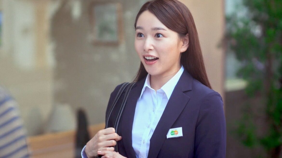 桜井日奈子、信用組合に就職！地元のために大奮闘／信用組合 CM