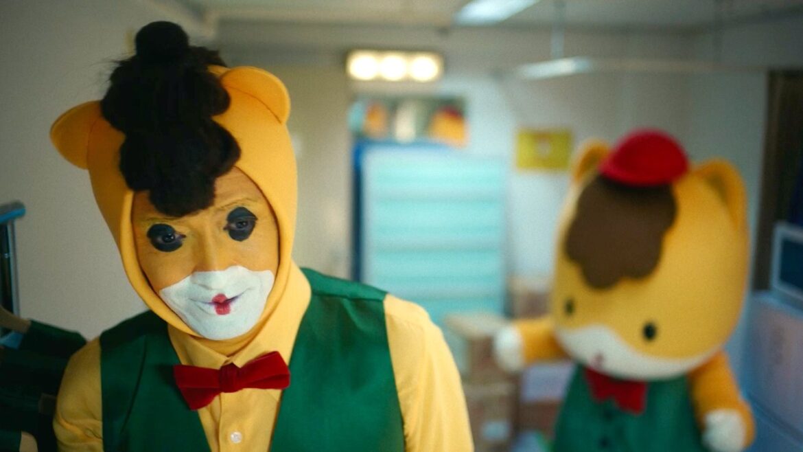 群馬県出身の中村俊介、ぐんまちゃんの宿敵ぐんまさんに!?／ぐんまちゃん CM＋インタビュー＋メイキング