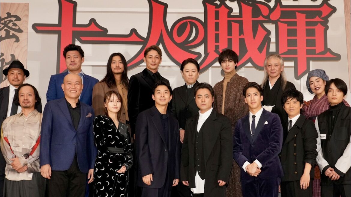 山田孝之、仲野太賀ら紅一点・鞘師里保も優しく迎え入れた／映画『十一人の賊軍』初日舞台挨拶