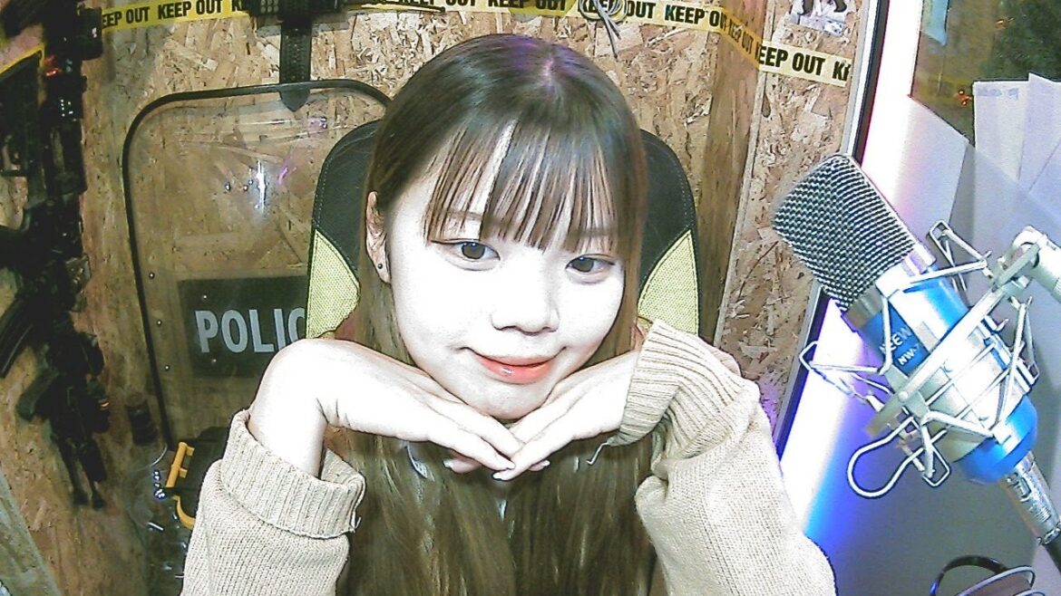 仙台駅前ガールズバーＣＡＦＥ＆ＢＡＲ１９/ESCORT9/JAPAN/LOOSE SOCKS　YouTube「LIVE」2024年ユナ 12月1　日#ガールズバー#仙台#美少女