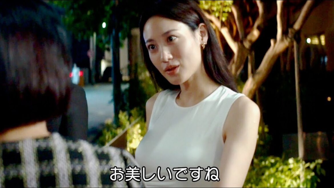 出産したてとは思えない美しさの超セレブ兄嫁／映画『満ち足りた家族』本編映像