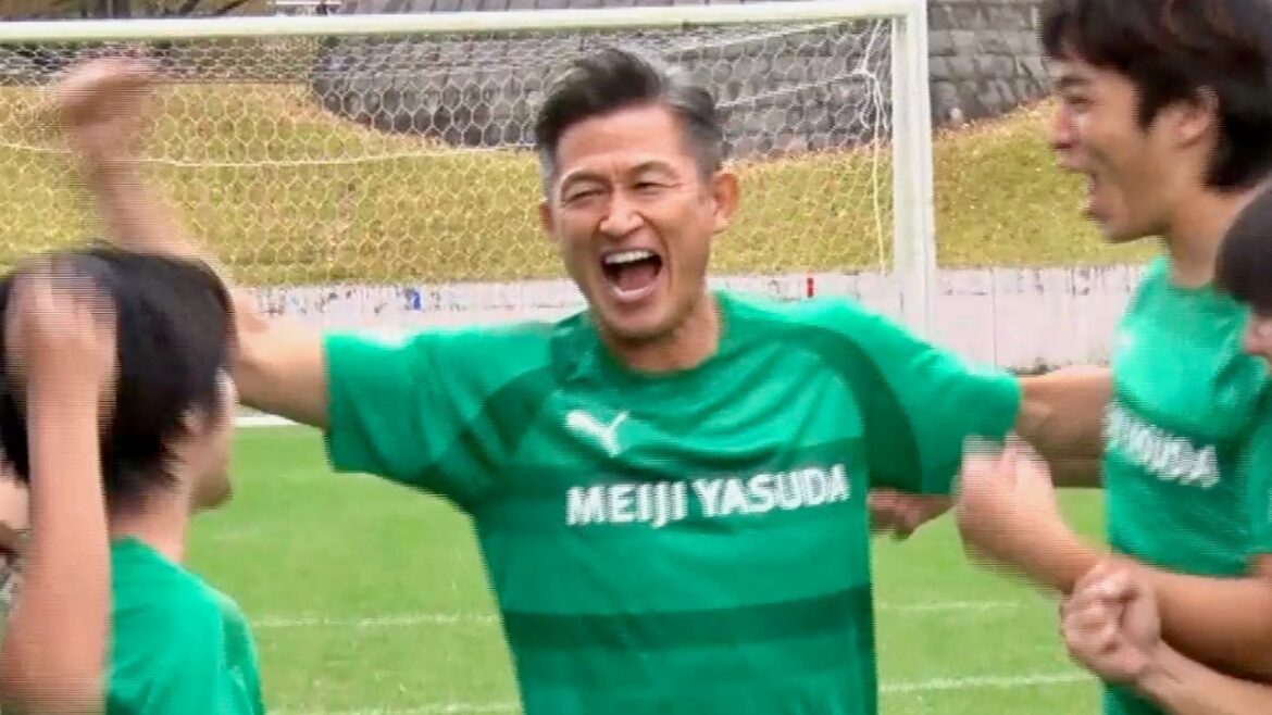 三浦知良、現役40年！格闘家の息子と楽しむ健康的な習慣は？明治安田CM＋インタビュー＋メイキング
