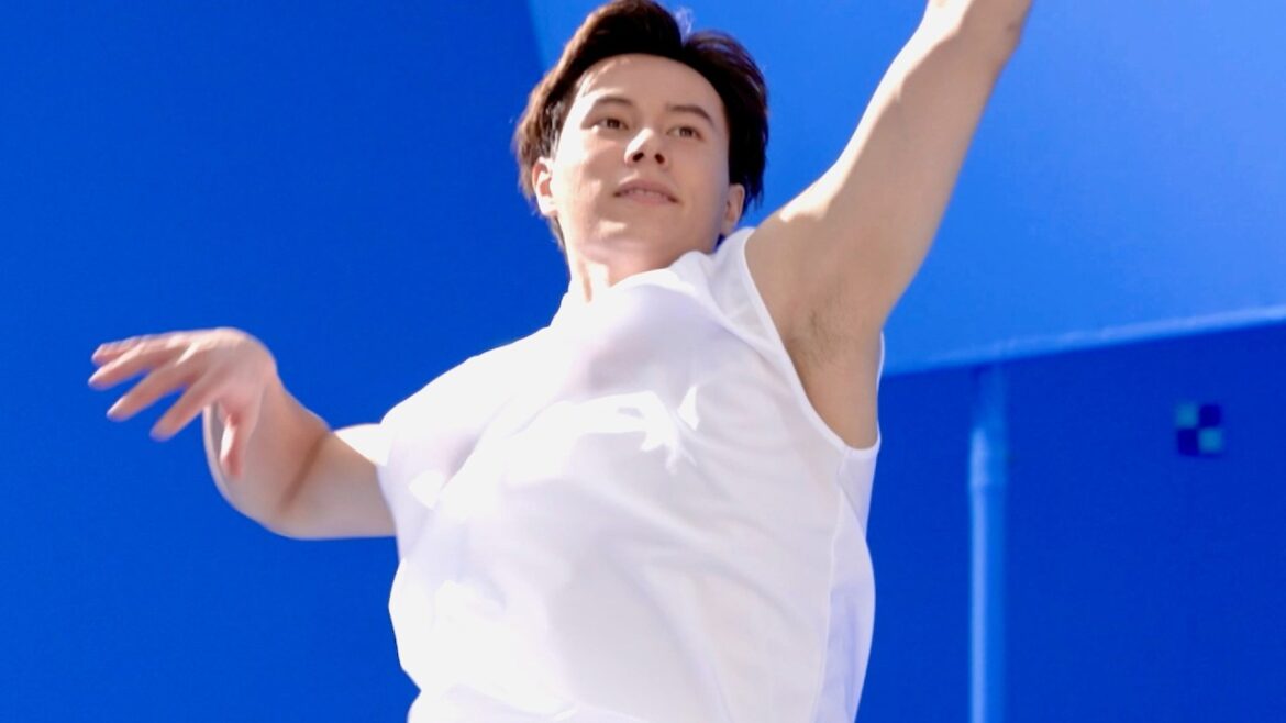 バレーボール高橋藍選手、太陽の下で華麗なジャンプやレシーブ！コーセー サンカット CM＋メイキング＋インタビュー