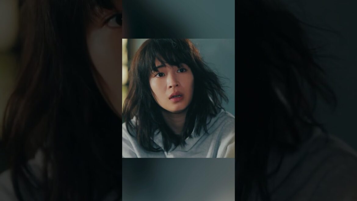 夕暮れに、手をつなぐ~運命が絡み合い、二つの心が偶然の瞬間に静かに近づくロマンチックな出会いです。#movie#shorts #drama#romance#广濑铃#永濑廉
