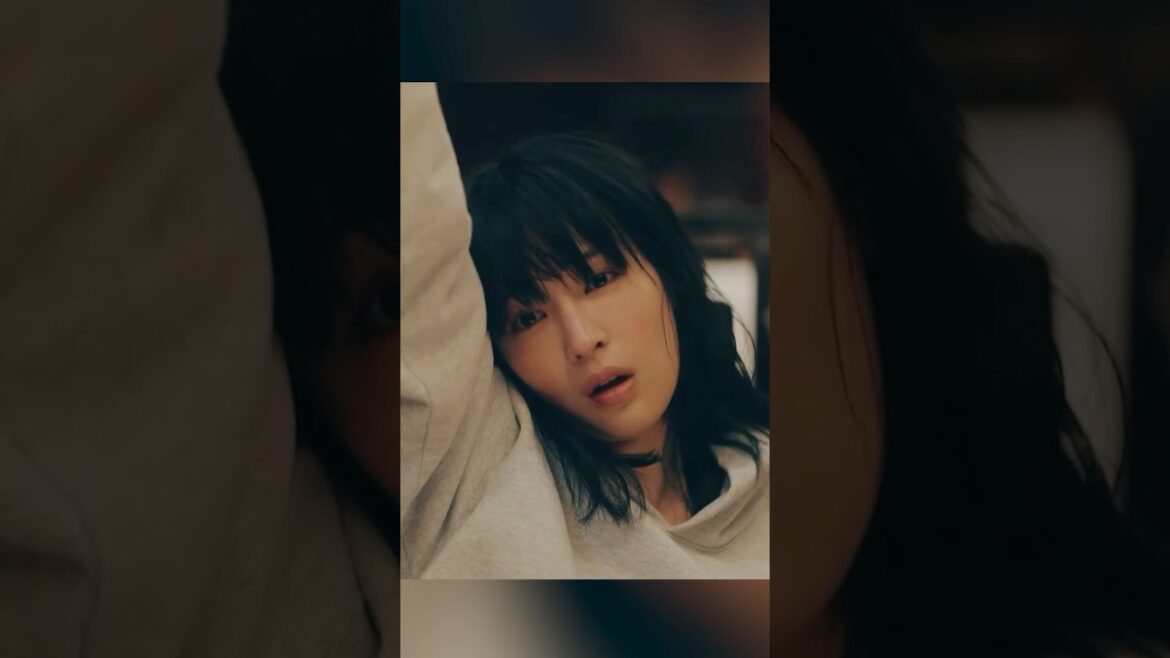 夕暮れに、手をつなぐ~運命が絡み合い、二つの心が偶然の瞬間に静かに近づくロマンチックな出会いです。#movie#shorts #drama#romance#广濑铃#永濑廉