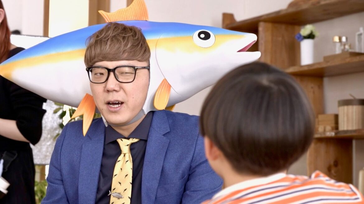 HIKAKIN、子役とゲームの話で盛り上がり和気あいあい／魚ギョッと釣りグミ CM＋インタビュー＋メイキング