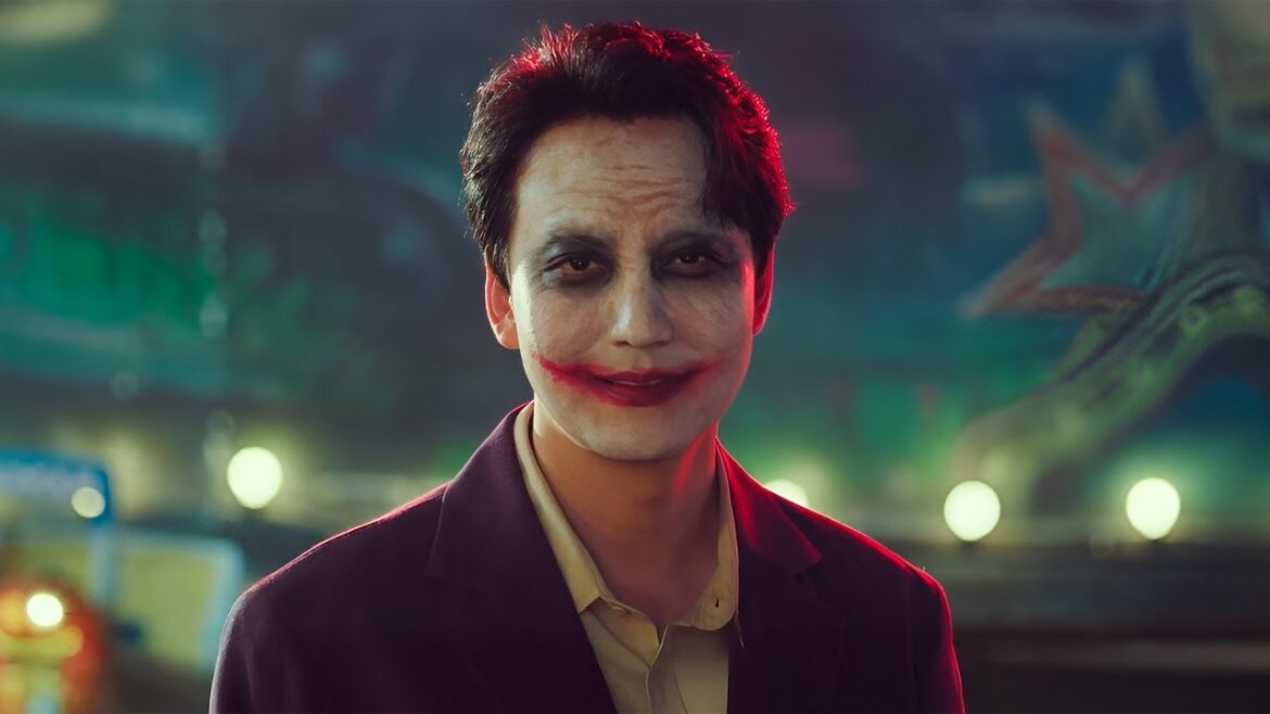 神父が武力を用いて、悪人を裁きます 【映画紹介】