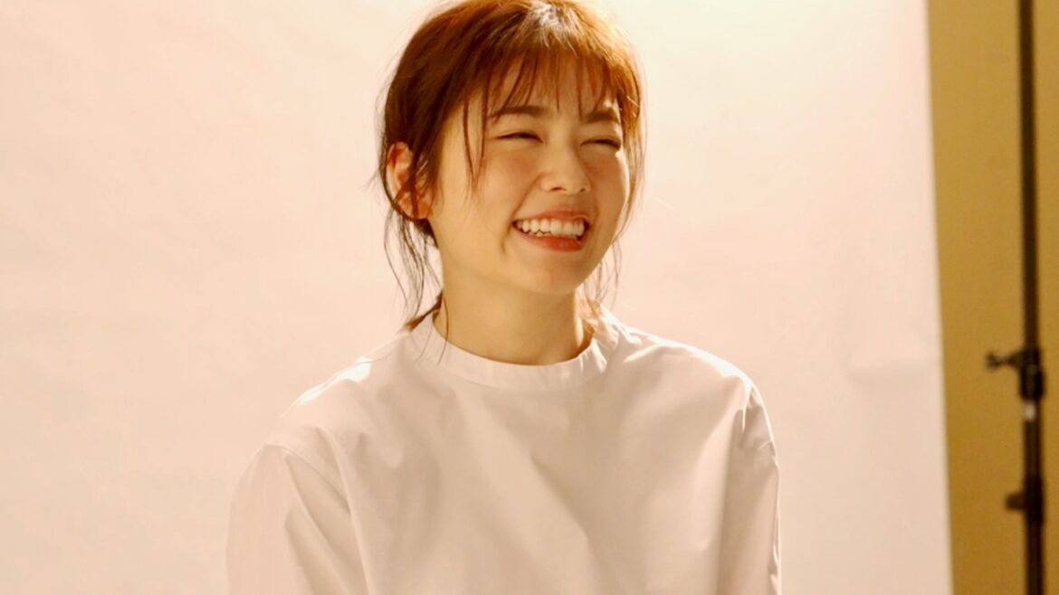 小芝風花、フレンチは素敵なお洋服着てドキドキしながら！食べログ20周年記念CM＋インタビュー＋メイキング