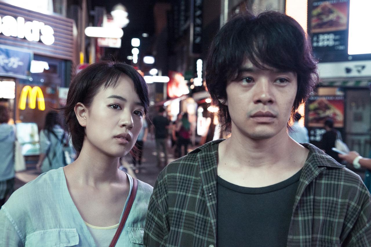 画像: ©2017「映画 夜空はいつでも最高密度の青色だ」製作委員会