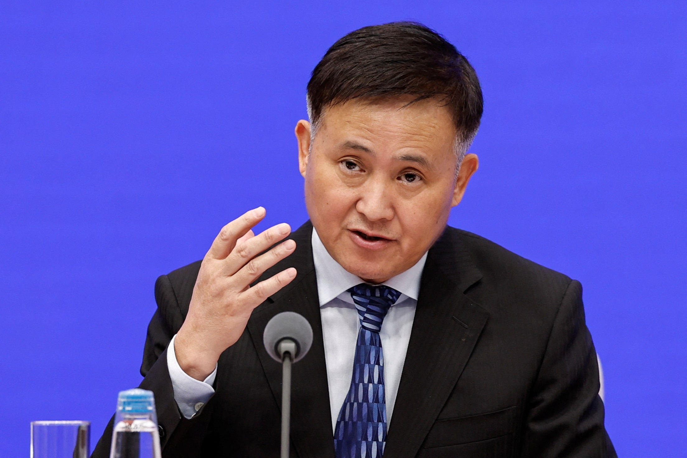 中国は自由貿易を支持する─Ｇ２０会合で人民銀総裁＝国営ＴＶ