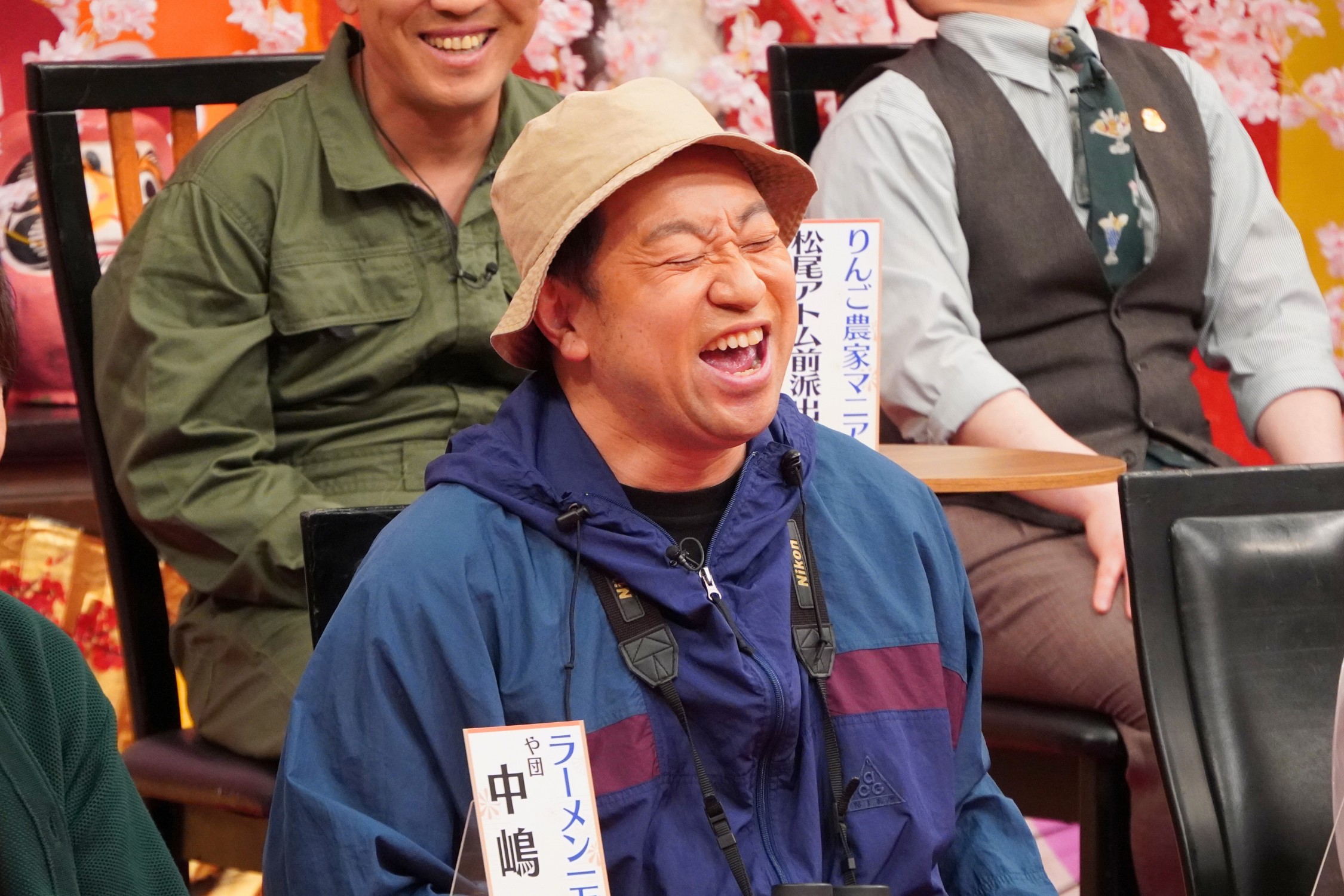 TX250409kaikin_nanisore_5