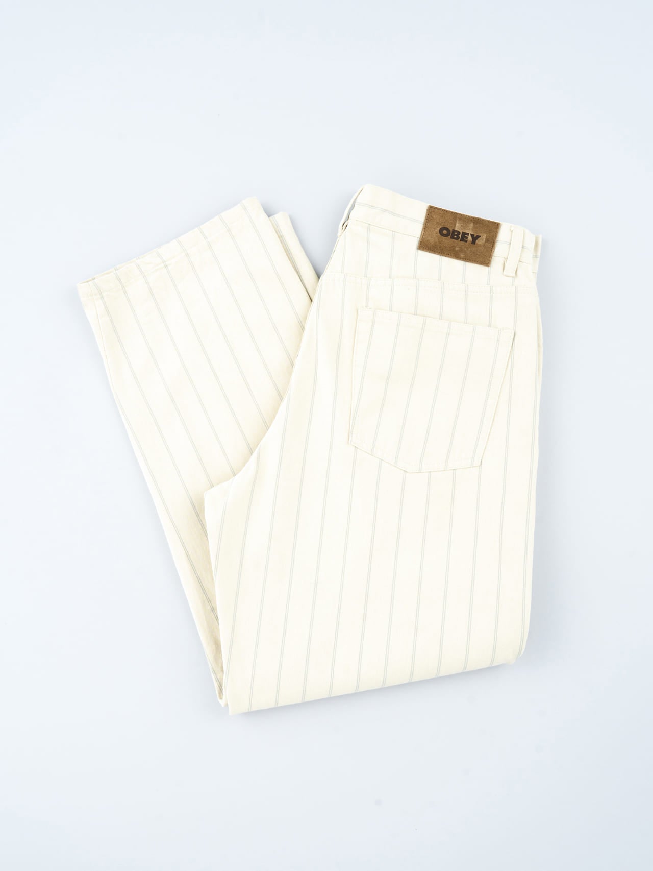 OBEY Clothing Japanのジーンズ「CLASSIC BAGGY DENIM」たたみ