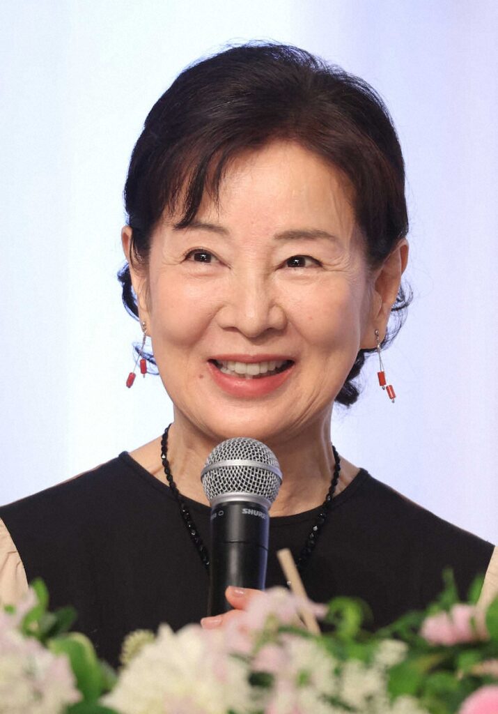 吉永小百合 人生初ピアス 映画「てっぺんの向こうにあなたがいる」登山家・田部井淳子さん役で遺品着用（スポニチアネックス） - Yahoo!ニュース